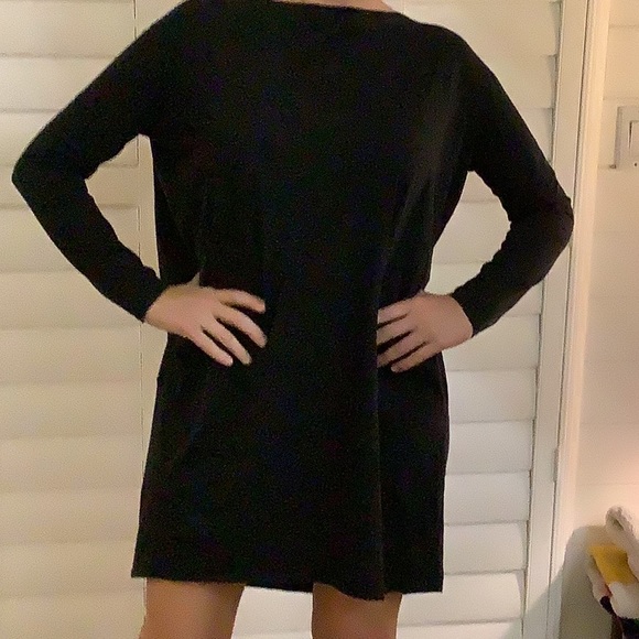 lululemon athletica Dresses & Skirts - Lululemon Black Dress | Lower at the Back | Fits Like a M/L